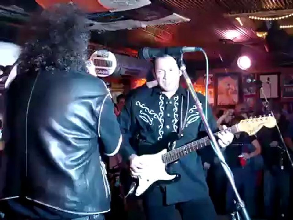 Nik The Greek - J. Geils Band - Whammer Jammer (Magic Dick on Harmonica)