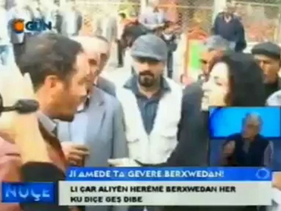 30 10 2012 Serhildana Amed Bakurê Kurdistanê ji bo grevên birçîbûnê.. Gun tv Nûçeyên berfireh.
