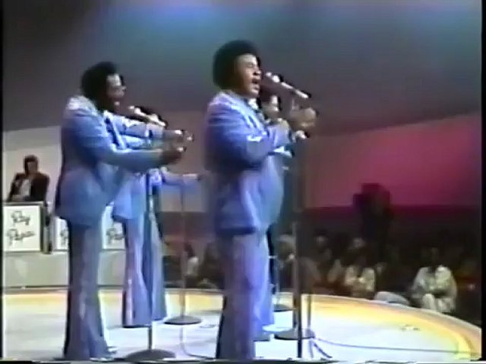 The Spinners - I Don't Want To Lose You - Live 1976