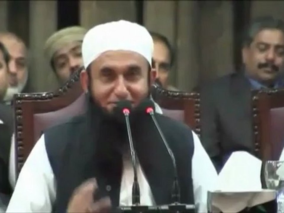 Maulana Tariq Jameel at Punjab University Lahore on 10-03-2011 5_8
