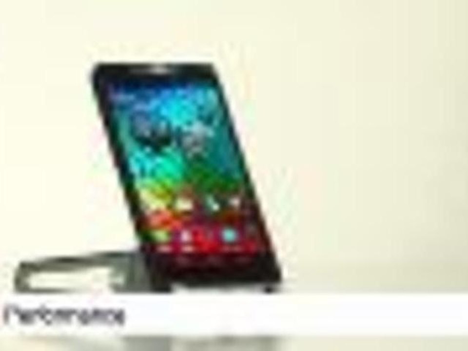 Motorola RAZR i hands-on