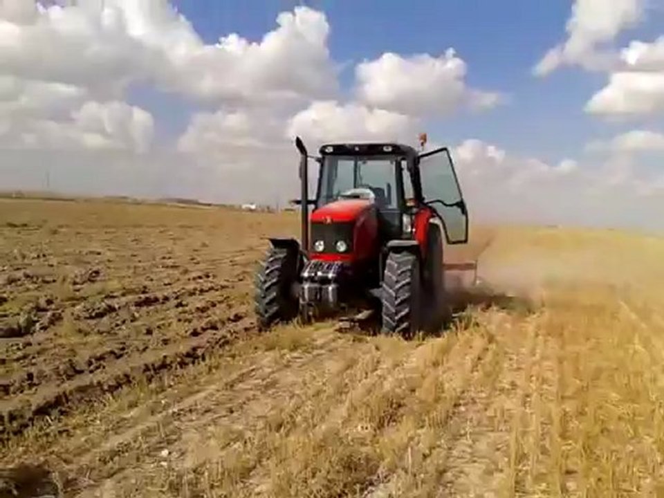 massey ferguson 5435 dyna ünlü pulluk