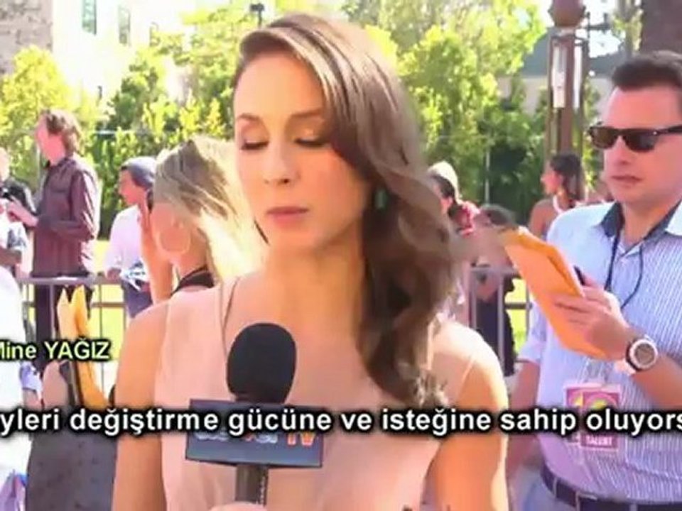 Troian Bellisario - Teen Choice Awards Röportajı - Türkçe Altyazılı
