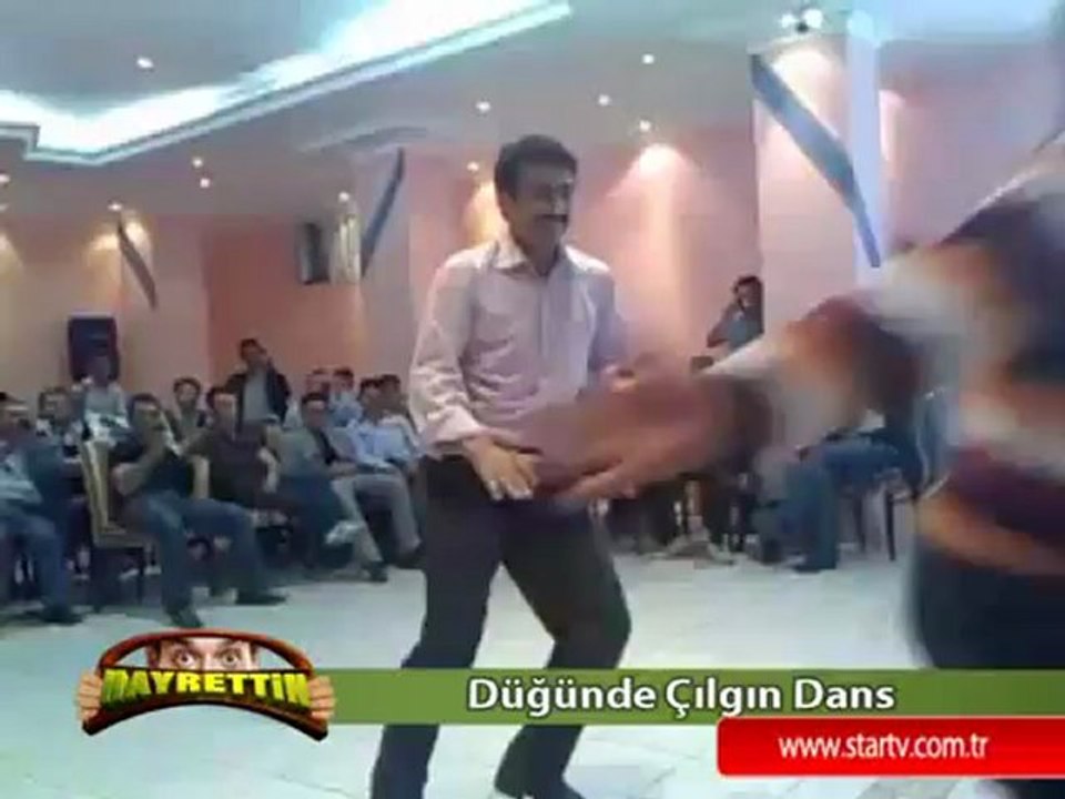 Düğünde çılgın dans  - Hayrettin ' den - www.kekillicivideo.com