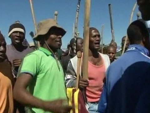 South Africa miners strike intensifies