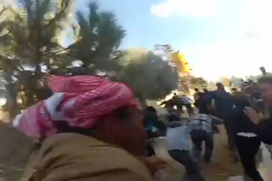 AA ekibi ''hayalet kent''e girdi