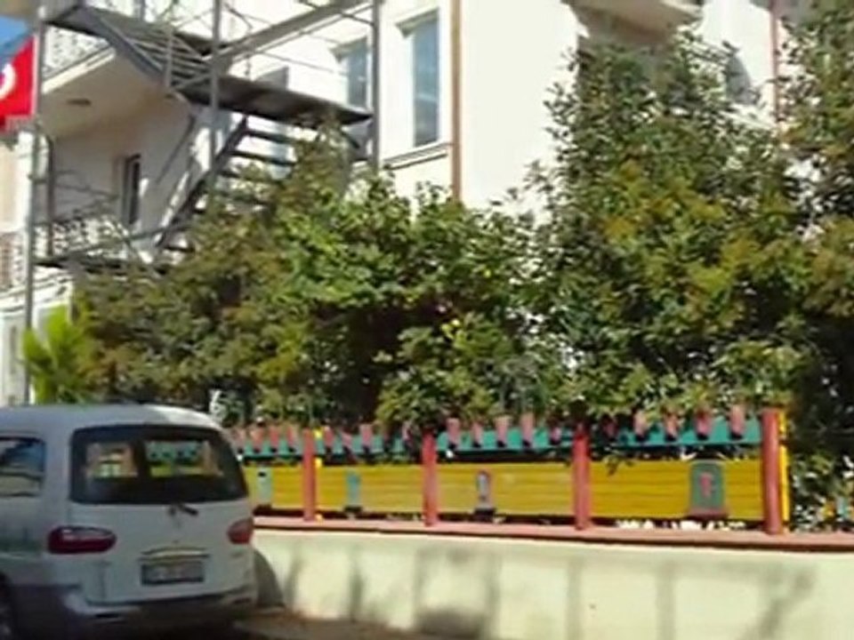 Kemerburgaz_siniflar_cocuklar