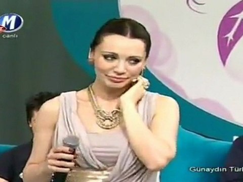 Özlesem De Seni Her Ân & Kaleden Top Atarlar (Umut Akyürek)