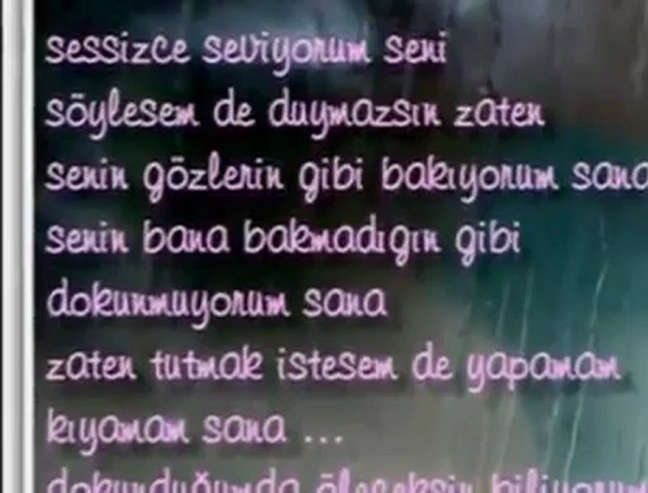 Ahmet K feat McZoRBeY Maddeyi Aldım Damardan 2011 - YouTube
