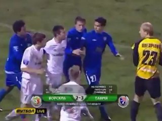 Serhiy Pohorilyi punches  in the face