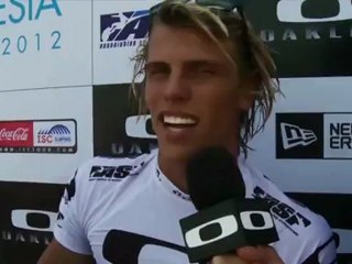 Oakley World Pro Junior 2012 - Day 1 Highlights