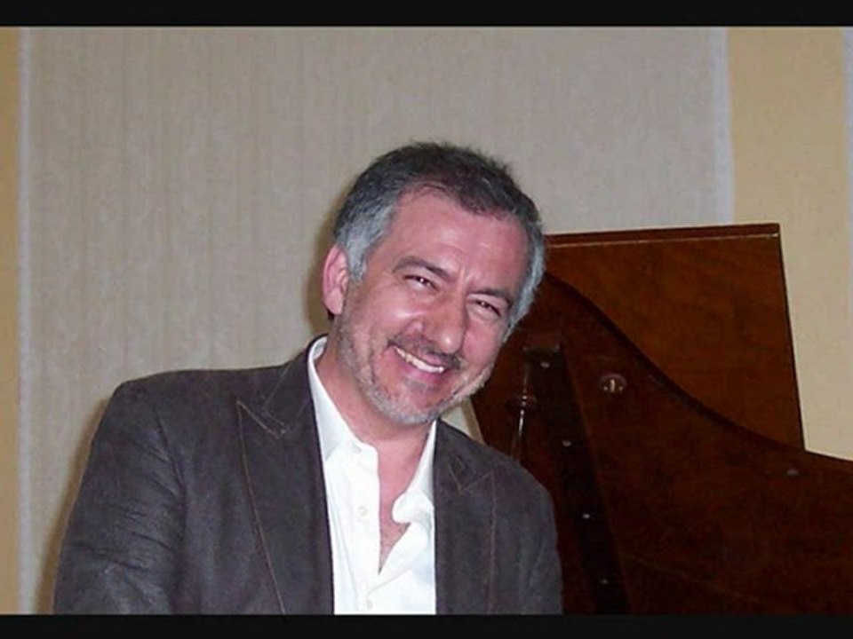 Rosario Ruggiero interpreta J. Brahms intermezzo op 119 n 3