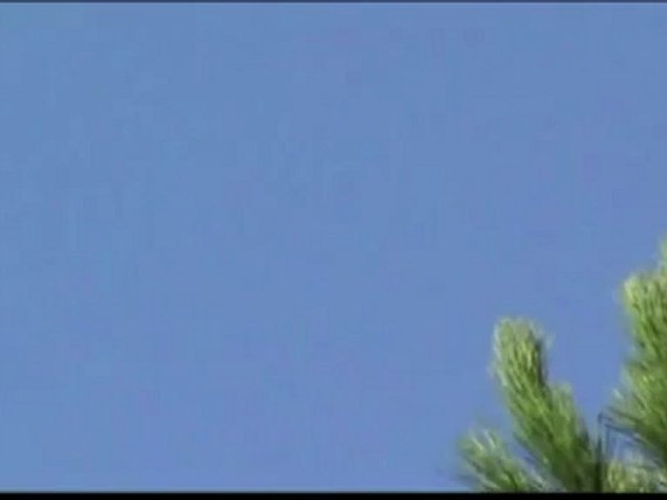 Daytime UFO formation - Fresno, California - 4 September 2012