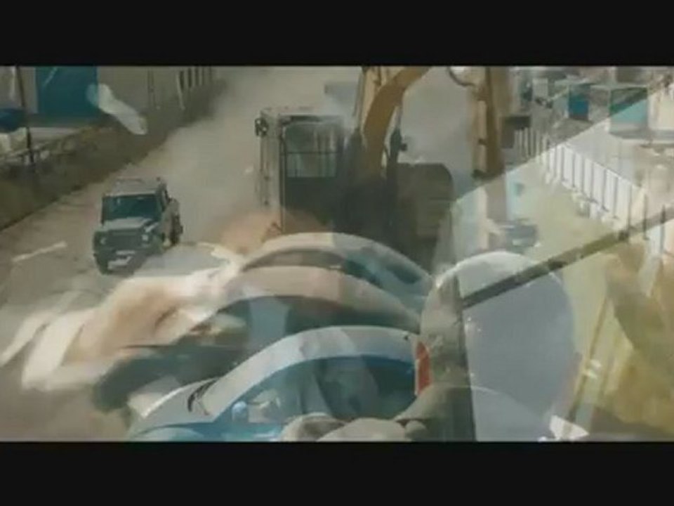 Adele - Skyfall - James Bond 007 [OFFICIAL FULL MUSIC VIDEO]