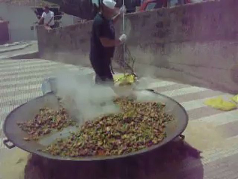 PAELLAS GIGANTES LA BAMBINA ALICANTE