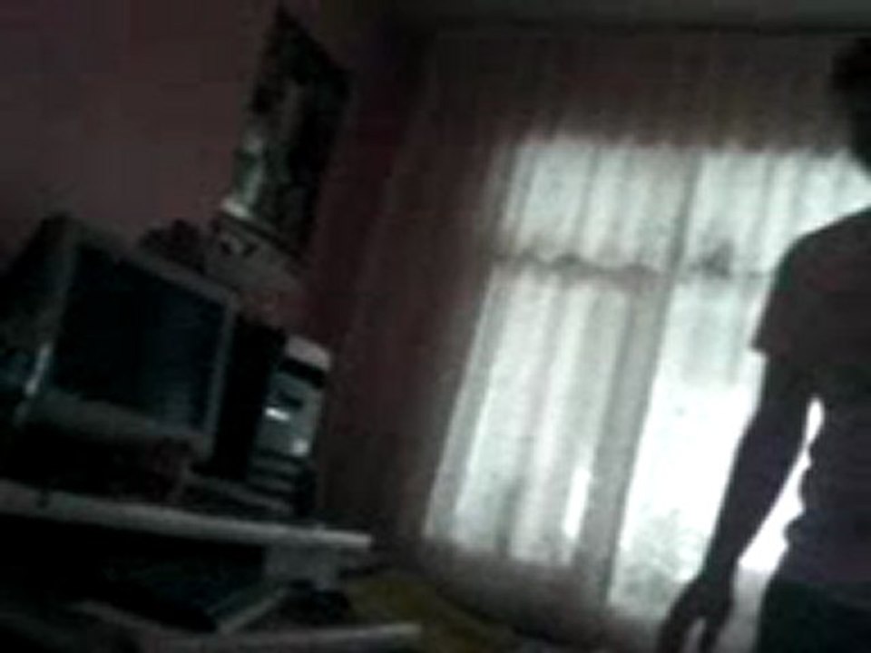 Türk'ün Moniterle İmtihanı :)