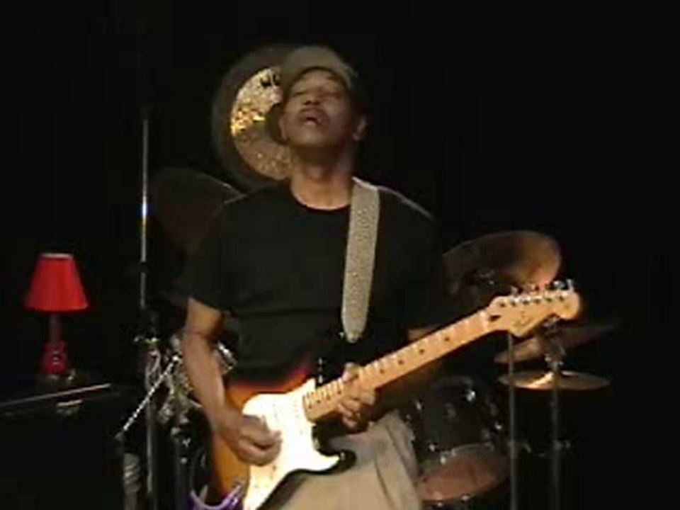 Santana Tribute Guitar Solo by Eric Blackmon Guitar Lessons Greenville S.C. video Dailymotion