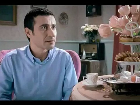 Engin Arda Yapı Kredi Reklamı - bankalar.org