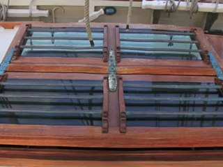 Détails de Vieux Solitaires