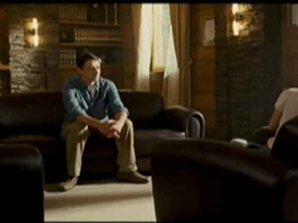 The Fourth Kind - Clip An Owl