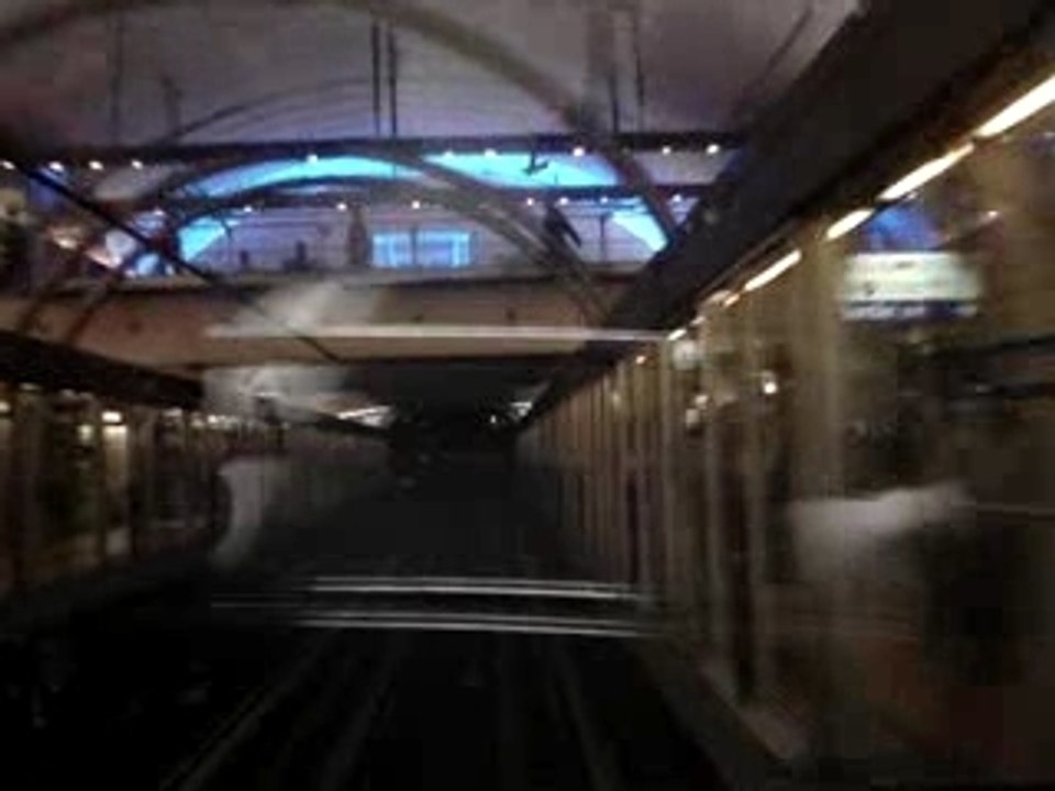 Metro L14 Chatelet