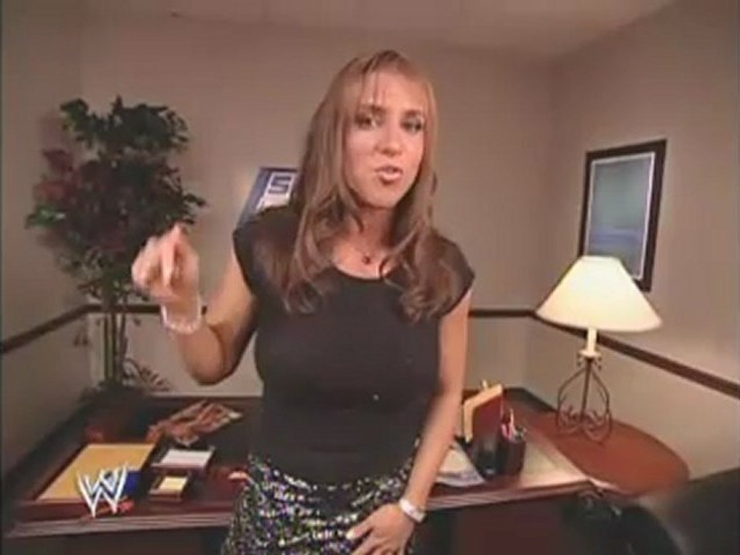 Stephanie mcmahon getting attention image