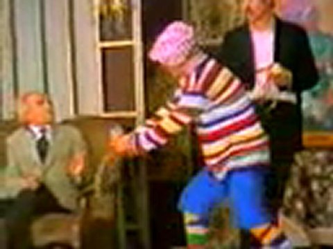 Nejat UYGUR minti minti komedi tiyatro sahne 9