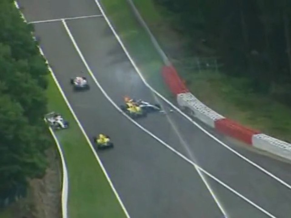 Formula 1 Belgium 2004 Crash Start