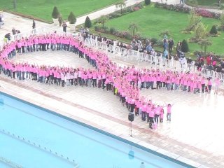 Puteaux fête les 20 ans du Ruban Rose