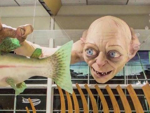 Realistic Gollum Sculpture Welcomes Visitors to New Zealand Airport