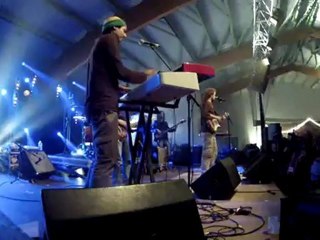 THE BANYANS au Roots'ergue festival:THE BANYANS  interview/concert