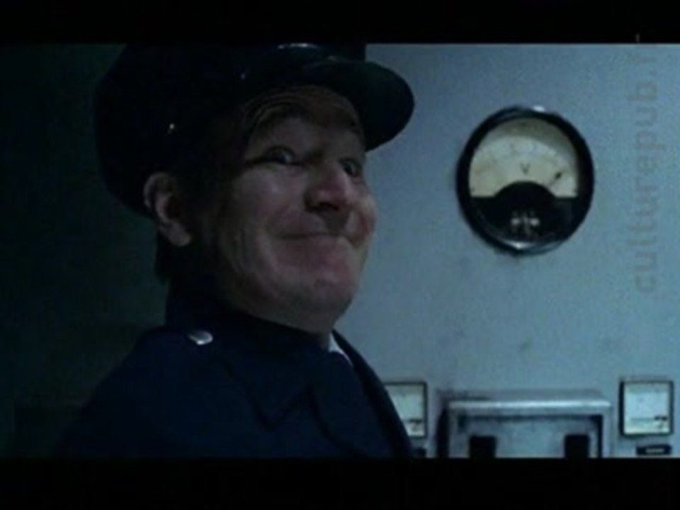 Electric chair execution: kill him whatever they say!