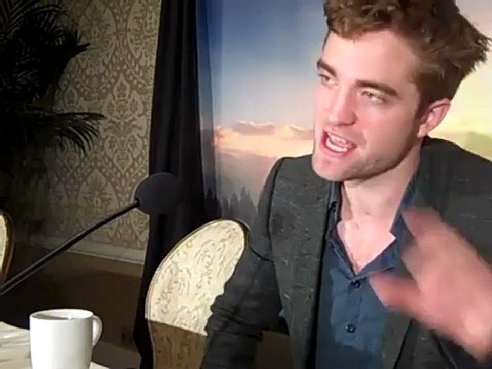 Robert Pattinson at the ‘Twilight Saga: Breaking Dawn — Part 2′ Press Conference