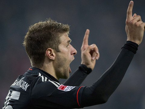 Quand Thomas Müller imite le but de Pauleta face à l'OM !