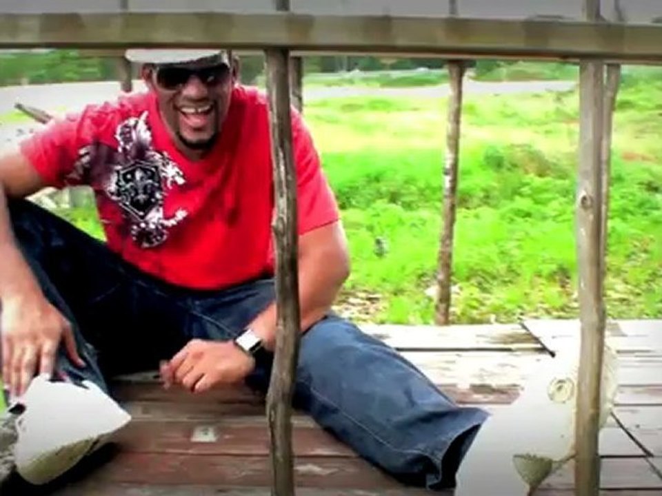 Fatigué-Remix (Clip officiel) GLYDE 2012 Zouk humoristique