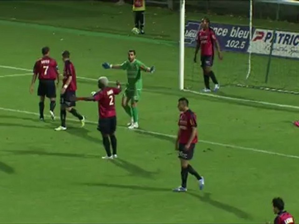 Clermont Foot (CFA) - EA Guingamp (EAG) Le résumé du match (13ème journée) - saison 2012/2013