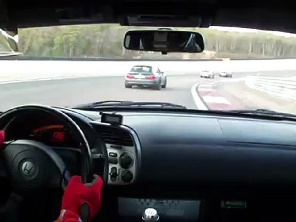 S2000 Mugen vs Z3 M vs M3 e30 Circuit Dijon Prenois