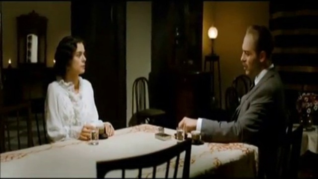 VEDA-SARI ZEYBEK