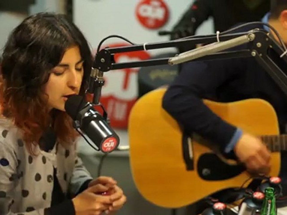 Lilly Wood & The Prick - Middle Of The Night - Session Acoustique OÜI FM