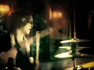 ヴィストリップ vistlip - 深海魚の夢は所詮 Shinkaigyo no yume wa shosen [PV]