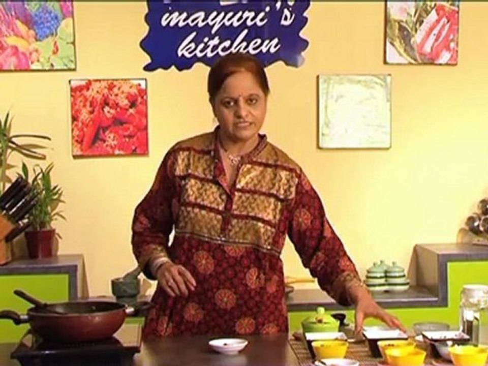 Achari Aloo Bhopla Recipe