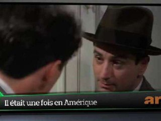 Top Média : De Niro, Ayrault et Johnny sont au top dans les médias