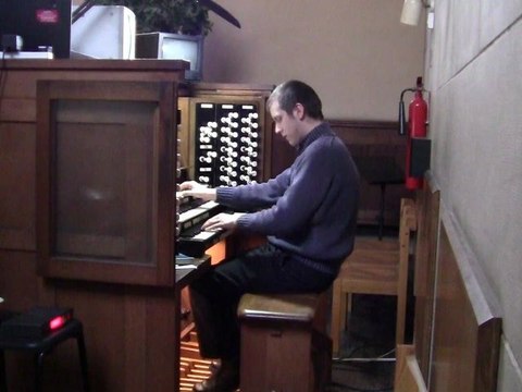 Greensleeves - Chris Lawton at St George's Catholic Cathedral, Southwark, London