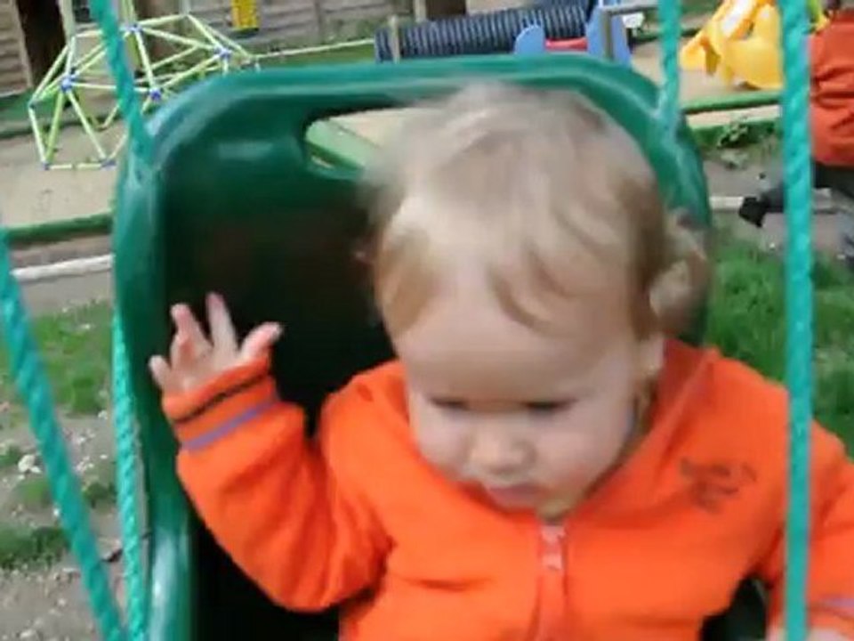 120501_Balancoire_Arthur