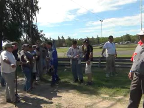 2012-11-04 - FORMULA - serie - Reniero Lucas (nota)