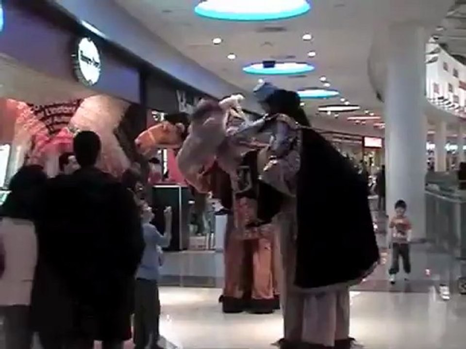 Pasacalles-Animación Reyes Magospara Centro Comercial y de Ocio