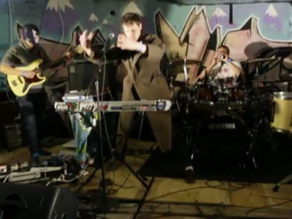 Shiko Shiko - Iceland Airwaves - Sirkus Port - Marmite 2012 - Part 4