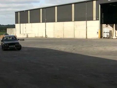 BMW E30 320 vs AE865 Slawko w Tullow Casey's Drift Yard 26.09.2010
