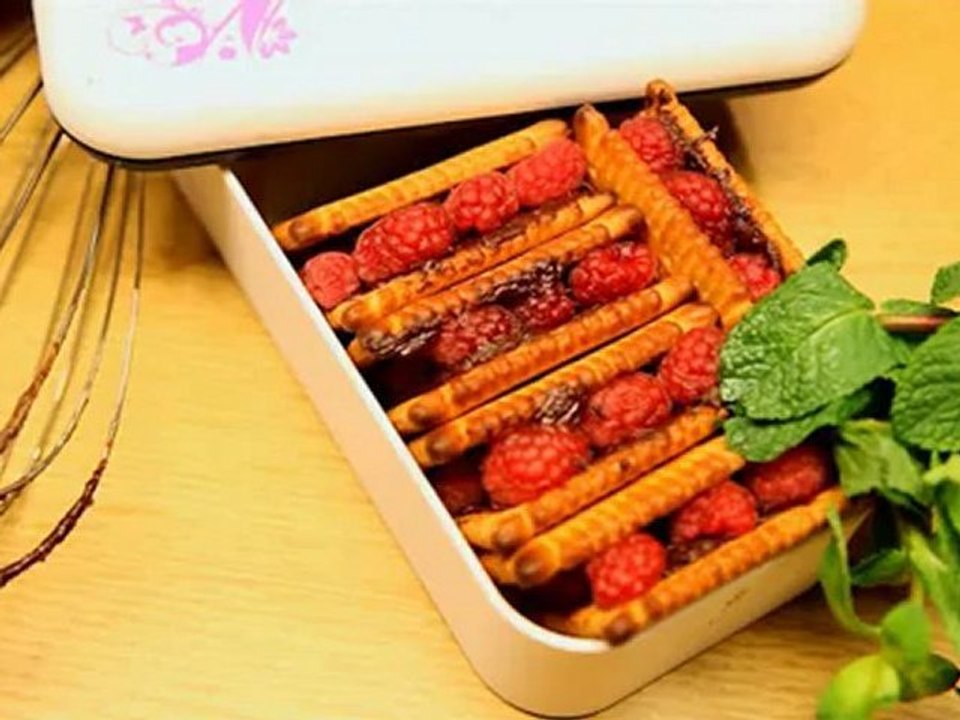 Bien déjeuner dans ma boîte - Sandwich de petits beurre chocolat-framboises