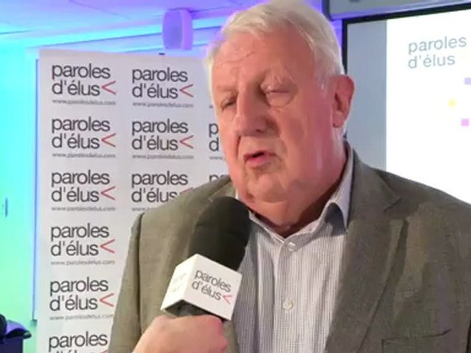 "Allons enfants du numérique", le tome 8 de la collection Paroles d'élus.